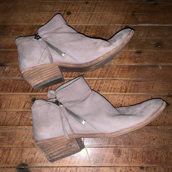 Sam Edelman beige side zippers 8.5 ankle booties - Picture 3 of 4
